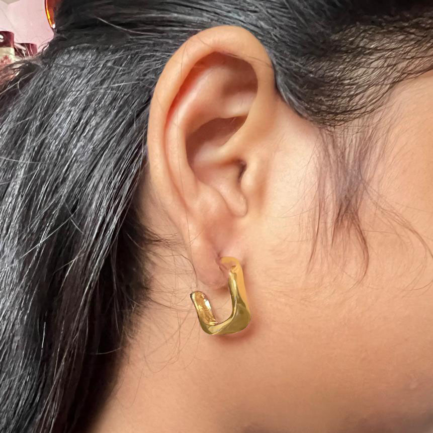 Stylish Trendy Geometric Chunky Hoops | Stainless Steel Minimal Gold Hoop Earring | Women Fashion Anti-Tarnish Hoop Earrings DRE71 - Image 3