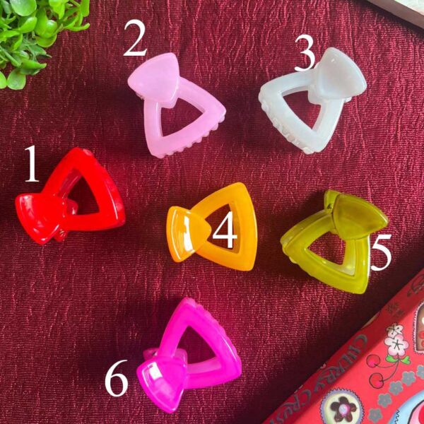 Triangle shaped Clutcher DRHA 4